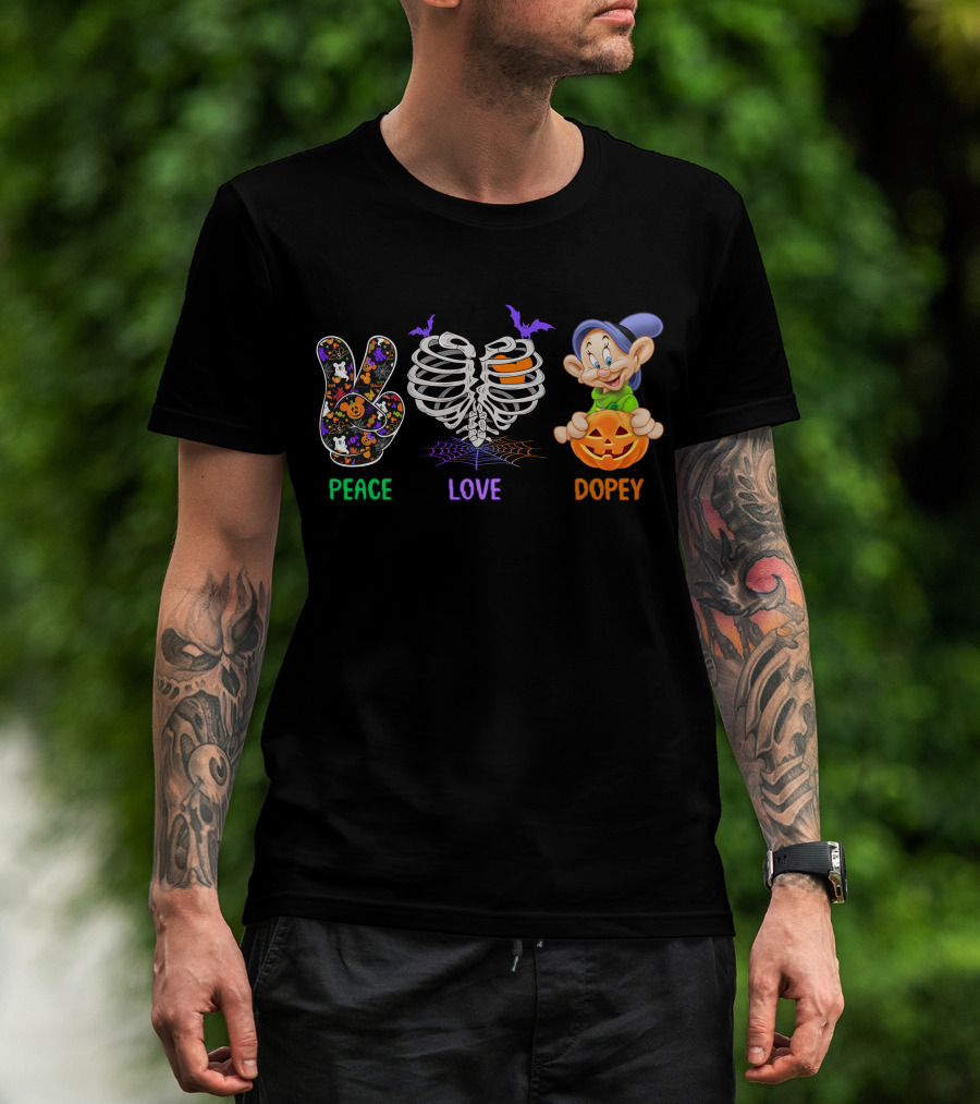 Peace Love Dopey Halloween Skeleton Pumpkin T-Shirt