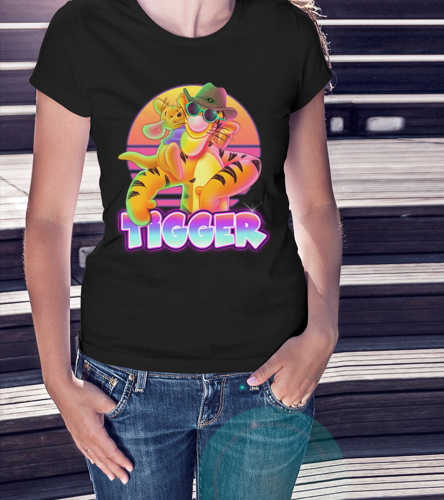 Tigger Retro Sunset Style With Piglet And Cool Hat T-Shirt