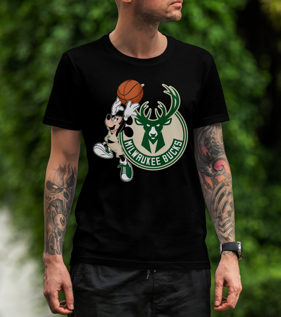 Mickey Milwaukee Bucks Basketball T-Shirt