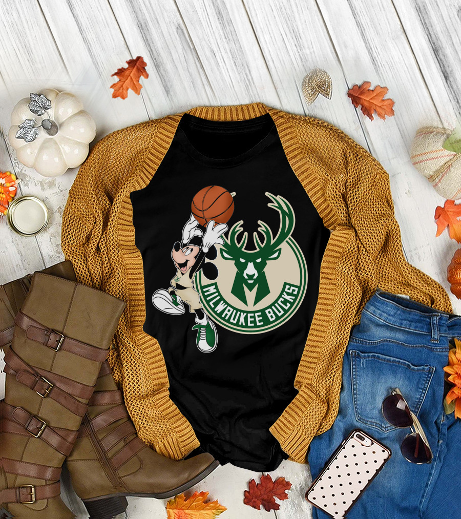 Mickey Milwaukee Bucks Basketball T-Shirt