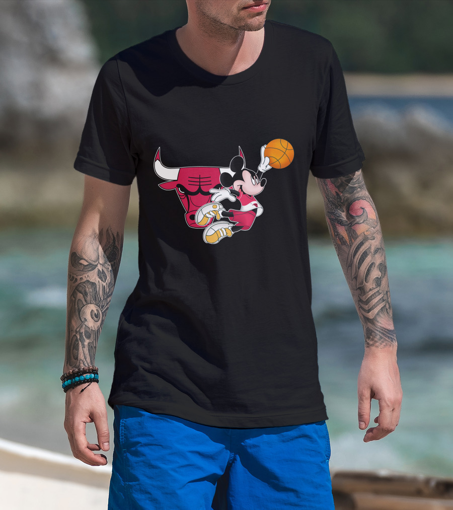 Mickey Chicago Bulls Basketball T-Shirt