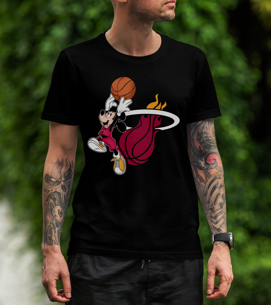 Mickey Dunking Basketball Miami Heat T-Shirt