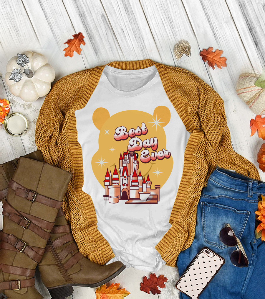 Best Day Ever Pooh Castle T-Shirt