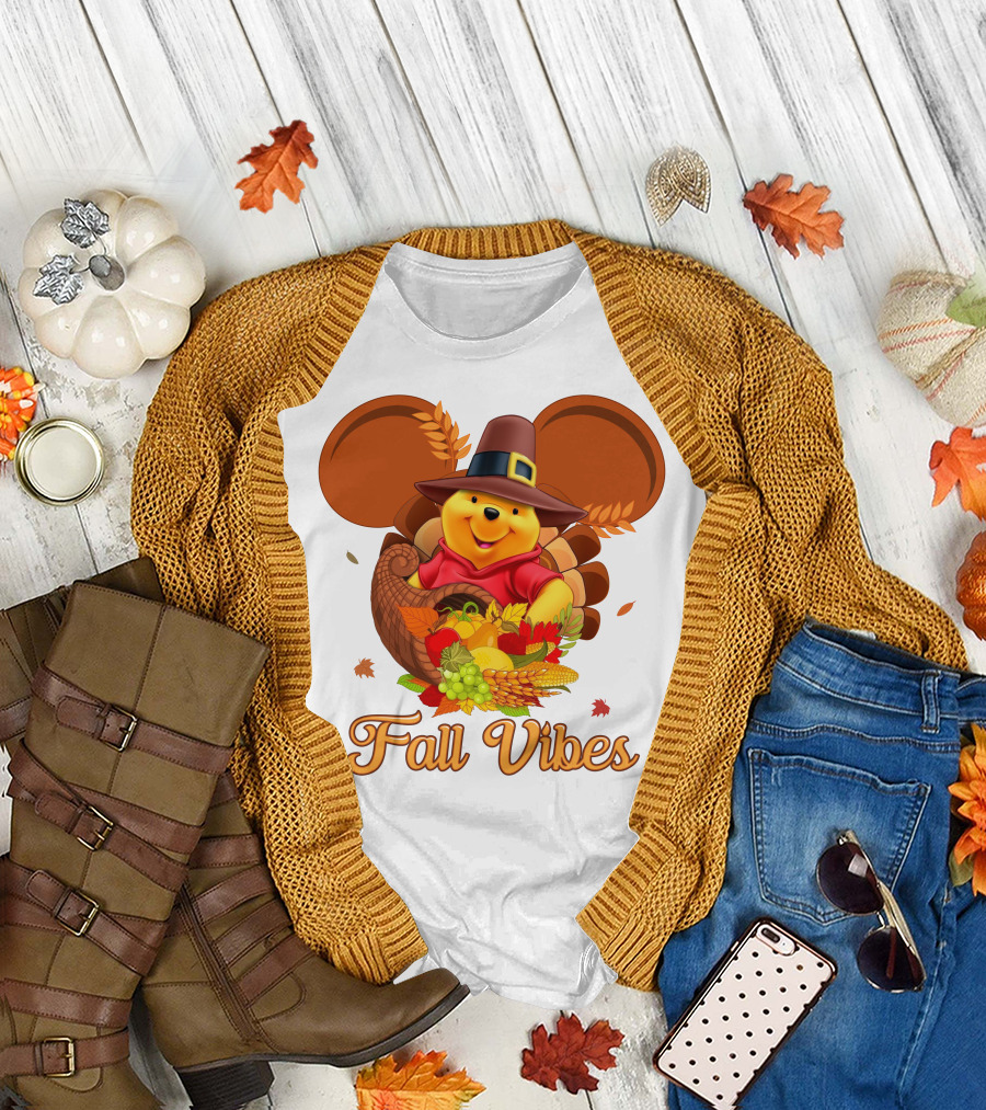 Fall Vibes Pooh Thanksgiving Cornucopia T-Shirt