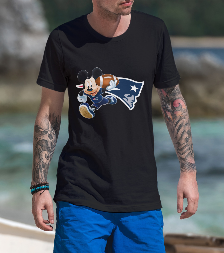Mickey Mouse New England Patriots Football Character T-Shirt