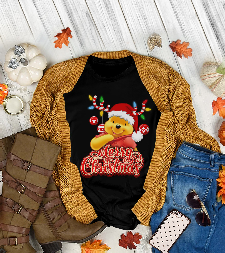 Merry Christmas Pooh Santa Hat Festive Lights Antlers T-Shirt