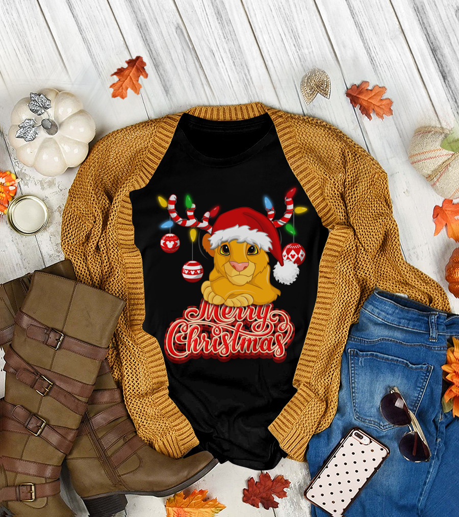 Simba Merry Christmas Santa Hat And Reindeer Antlers T-Shirt