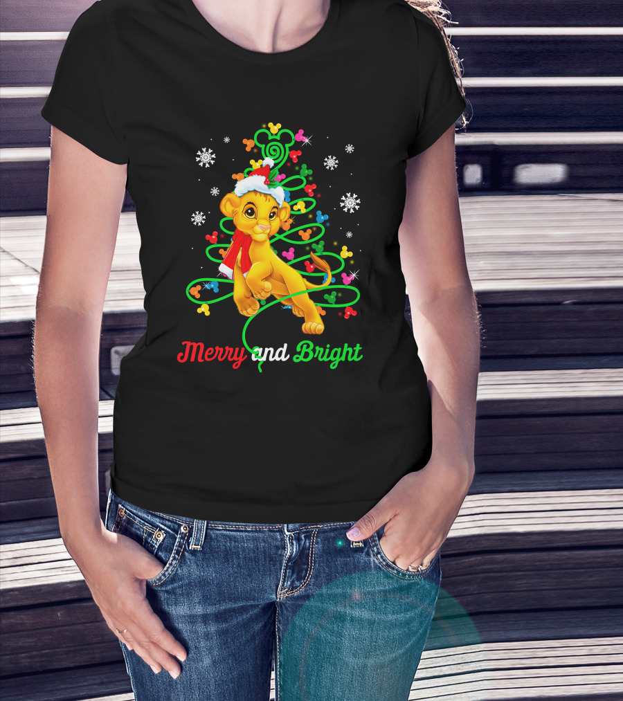 Merry And Bright Simba Christmas Snowflakes Santa Hat T-Shirt