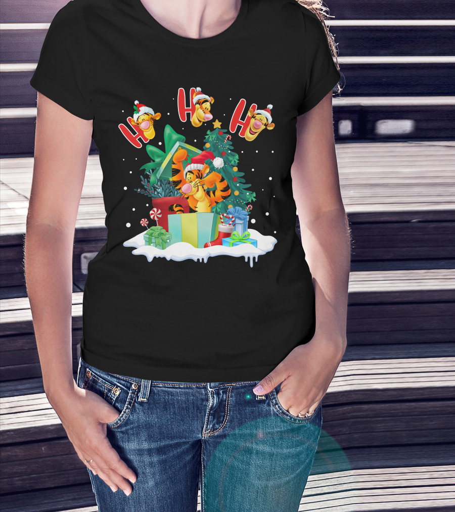 Tigger Ho Ho Ho Christmas Presents And Tree T-Shirt