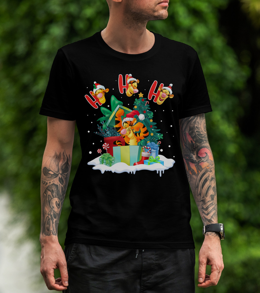 Tigger Ho Ho Ho Christmas Presents And Tree T-Shirt