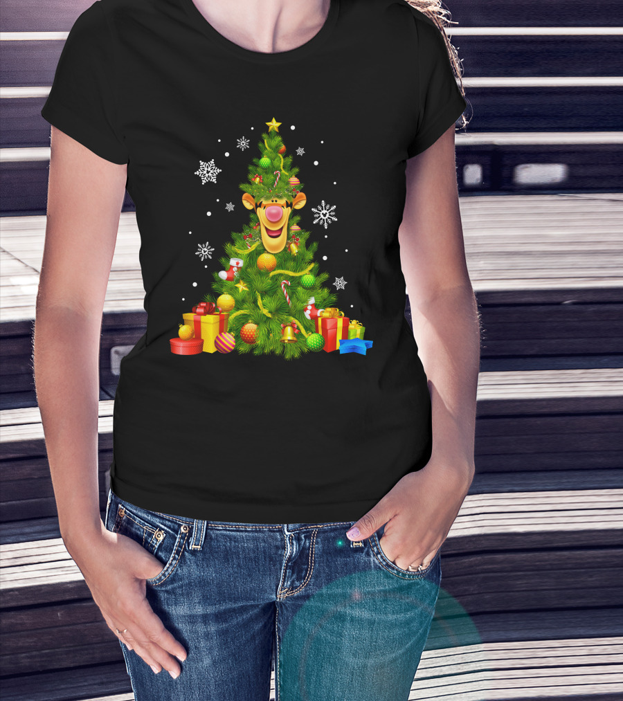 Tigger Christmas Tree With Snowflakes And Gifts T-Shirt