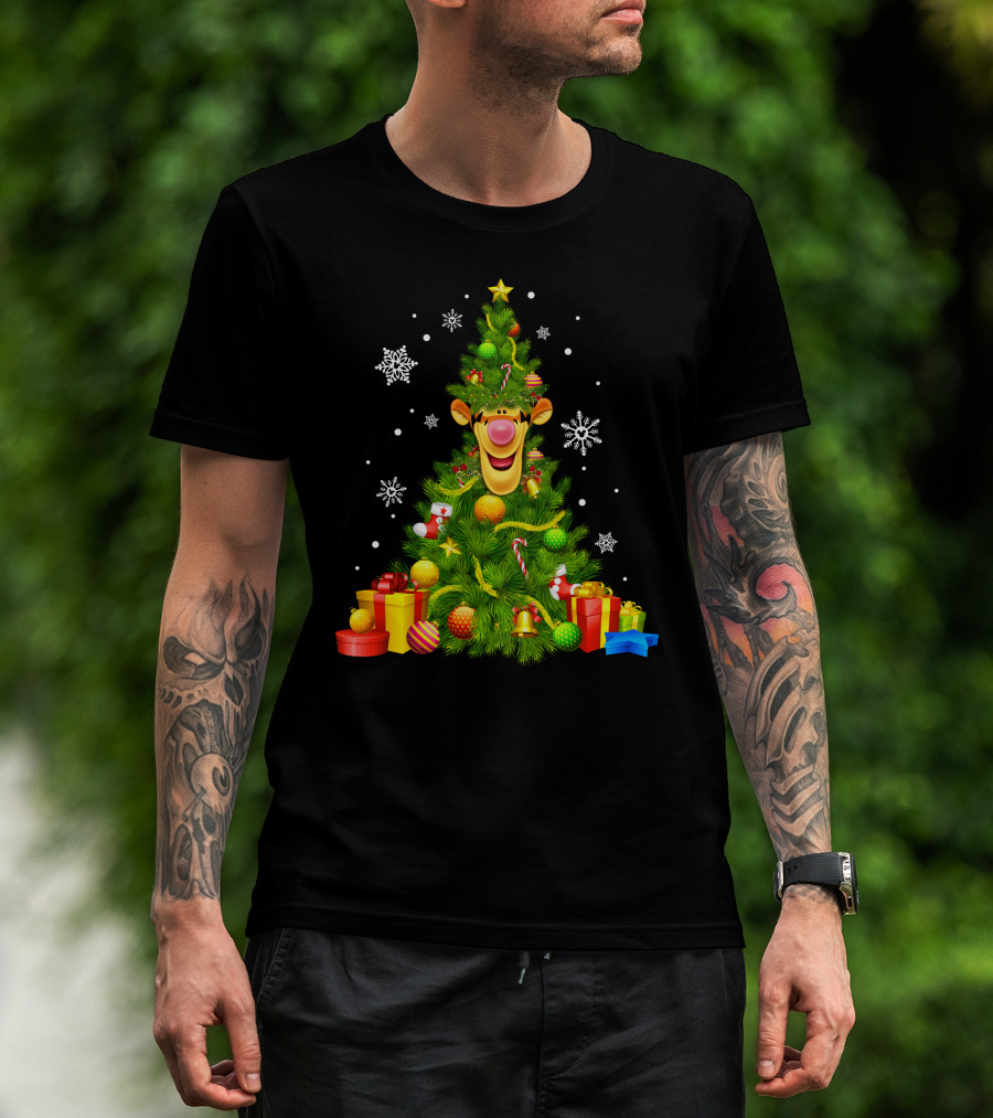 Tigger Christmas Tree With Snowflakes And Gifts T-Shirt