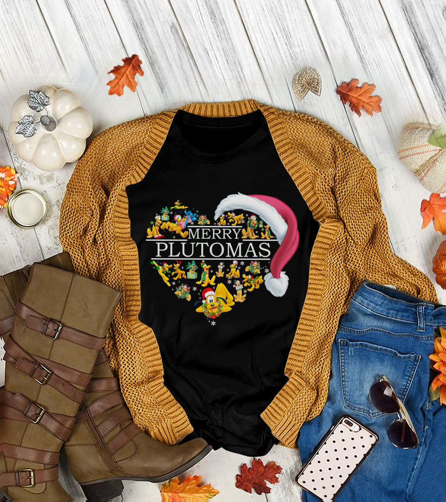 Merry Plutomas Heart With Santa Hat And Festive Pluto Characters T-Shirt