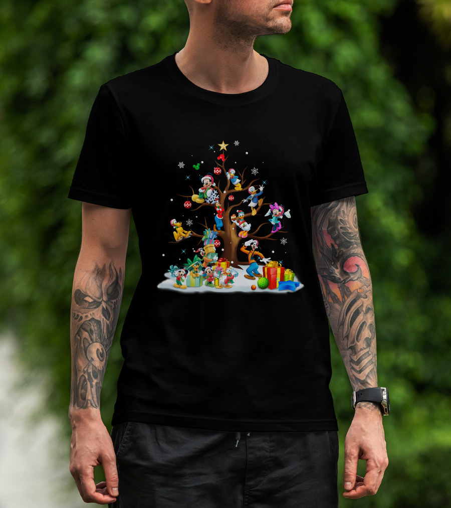 Mickey And Friends Holiday Celebration With Tree And Gifts T-Shirt