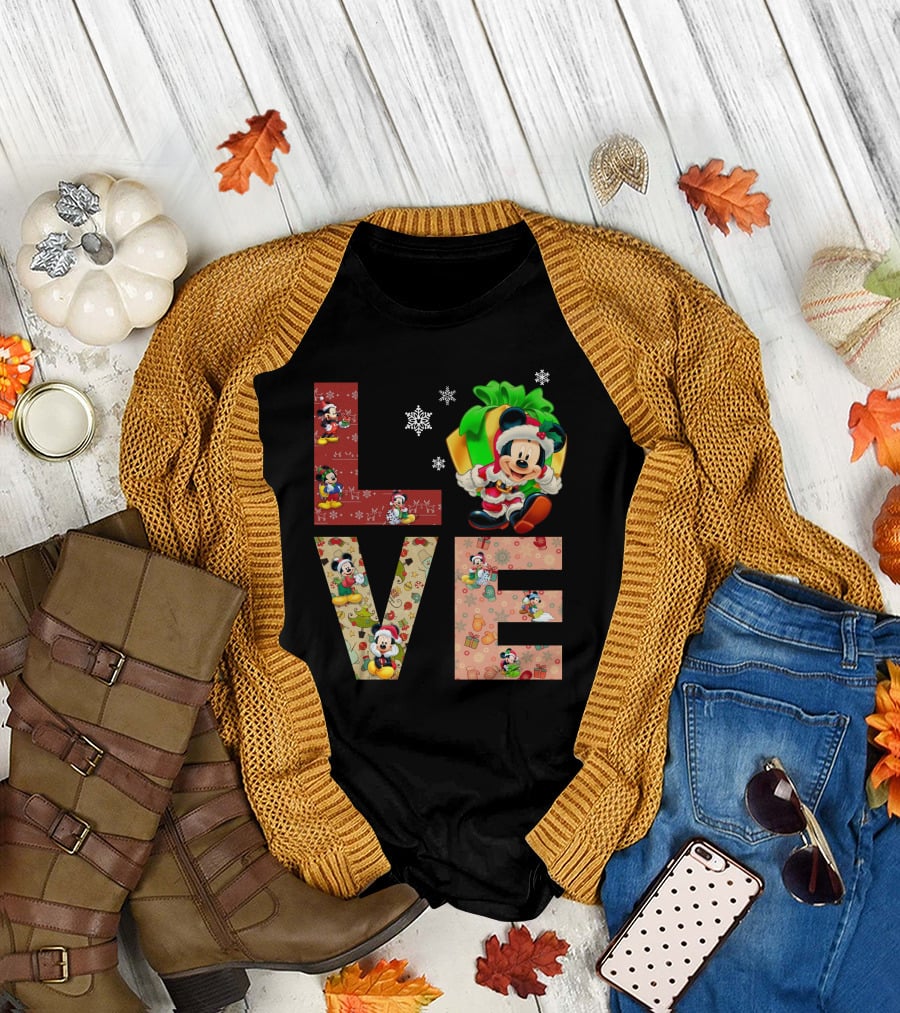 Love Mickey Mouse Christmas Santa Hat Snowflake T-Shirt