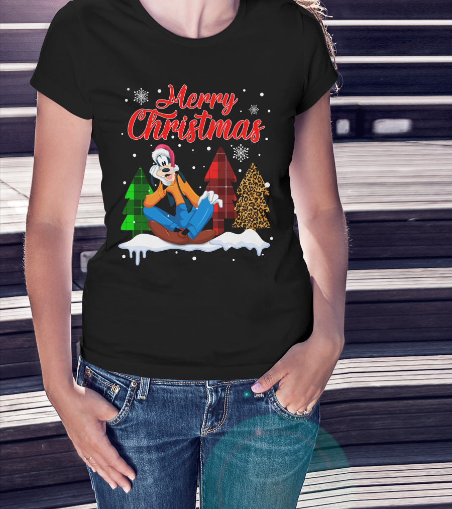 Merry Christmas Goofy With Plaid And Leopard Trees Snowflakes T-Shirt