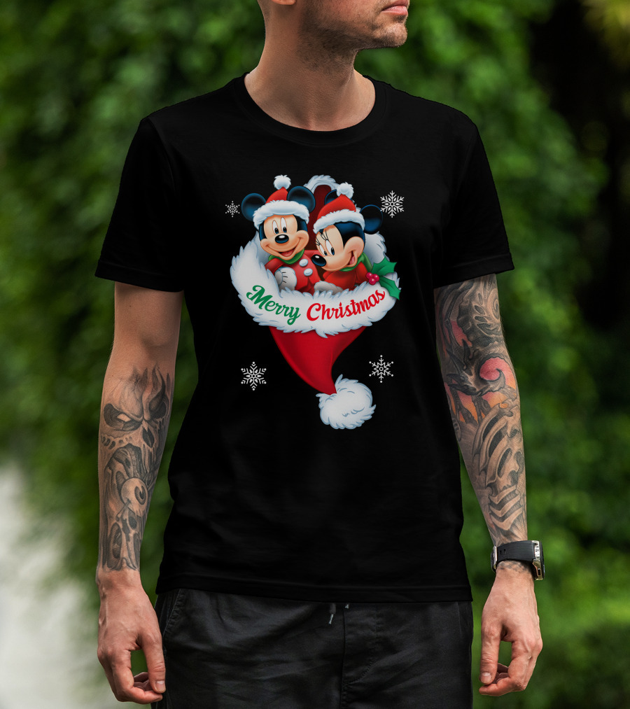 Merry Christmas Mickey Minnie Santa Hat Snowflakes T-Shirt