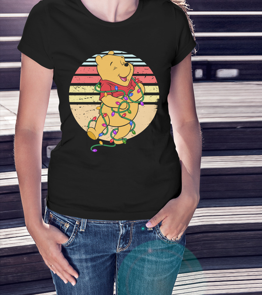 Winnie The Pooh Retro Christmas Lights Vintage Style T-Shirt