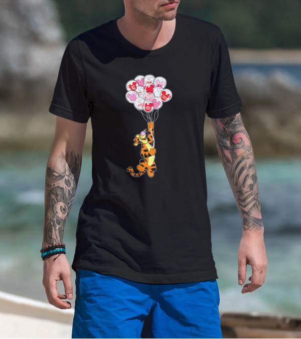 Tigger Flying With Mickey Balloons Valentine's Day Xo Hunny Disney T-Shirt