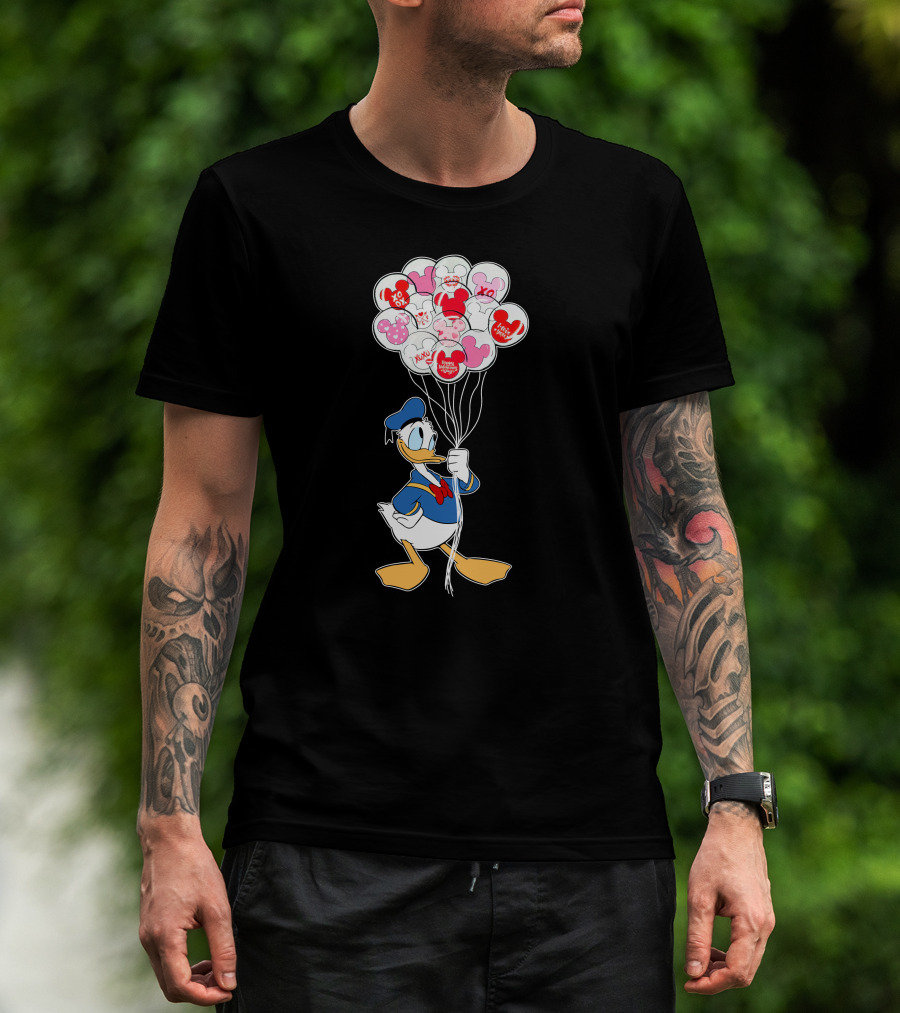 Donald Duck Holding Heart Balloons With Mickey Mouse And Minnie Icons T-Shirt