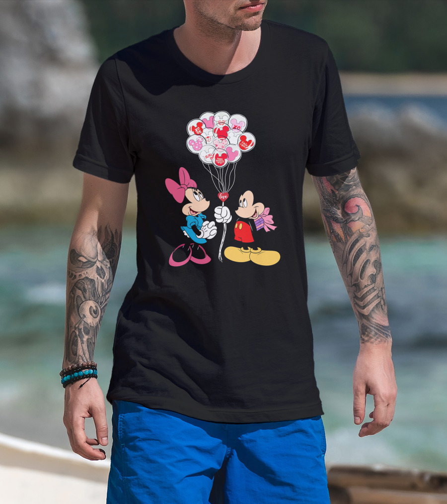 Mickey & Minnie Love Balloons Xo Kiss Me T-Shirt