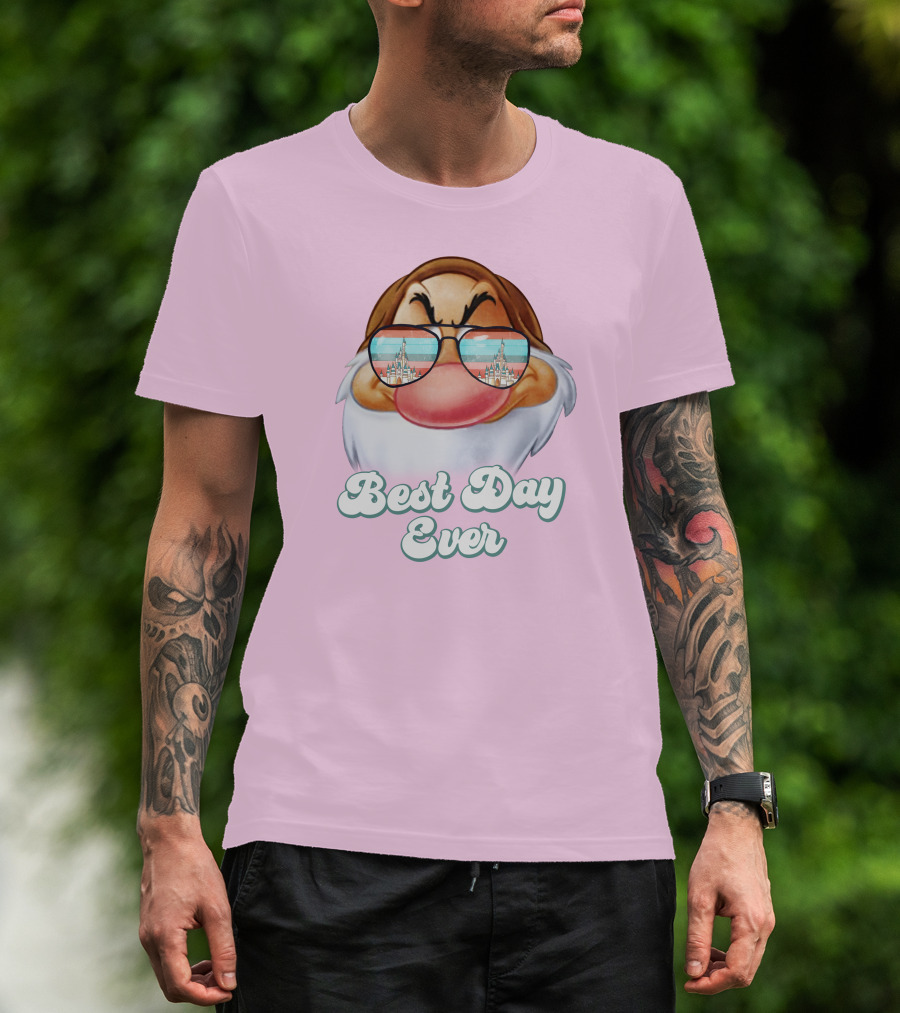 Best Day Ever Grumpy Dwarf Sunglasses Castle Scene T-Shirt