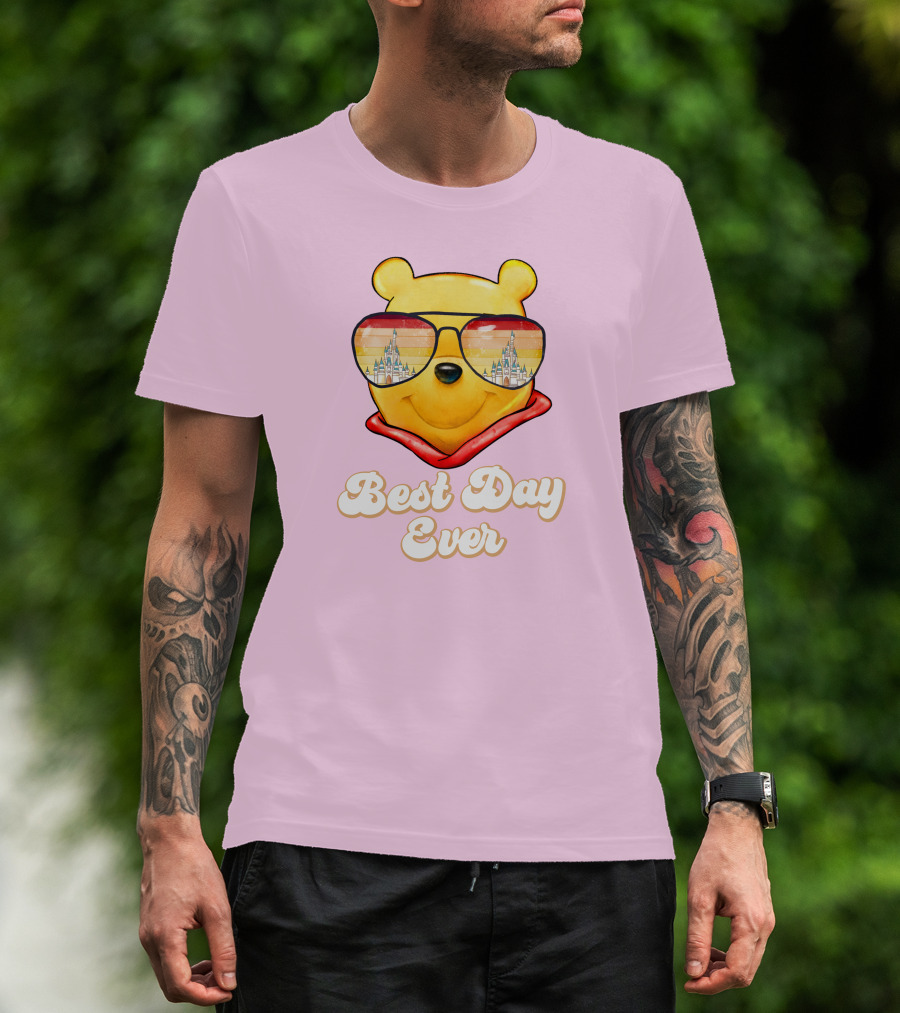 Best Day Ever Pooh Sunglasses Castle T-Shirt