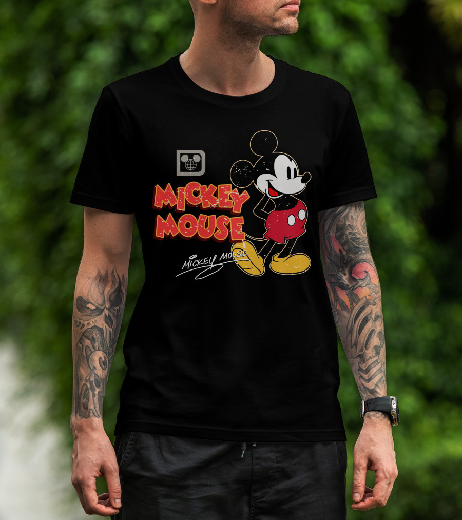 Mickey Mouse Iconic Character Vintage Style Retro Red Shorts T-Shirt