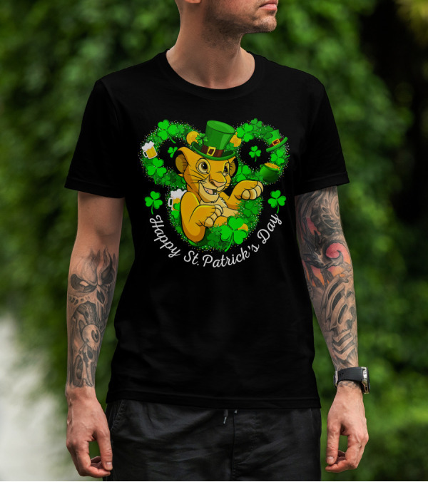 Simba Happy St. Patrick's Day With Shamrock And Green Hat T-Shirt
