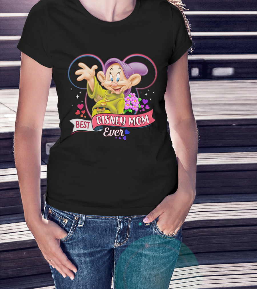 Best Disney Mom Ever With Dopey And Hearts T-Shirt