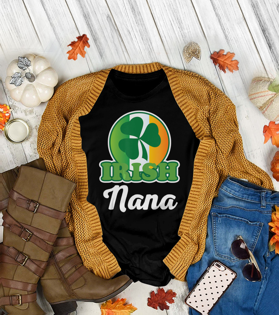 Irish Nana Shamrock St Patricks T-Shirt