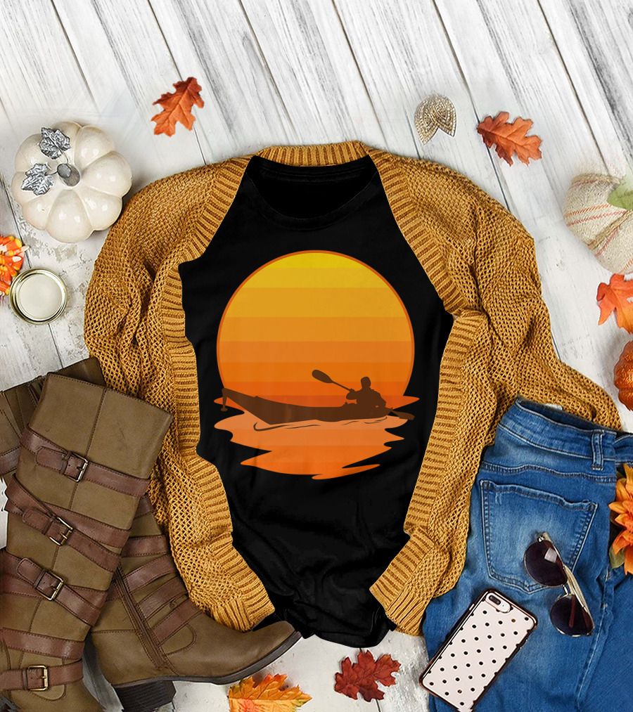 Retro Kayaking Sunset Kayaker T-Shirt