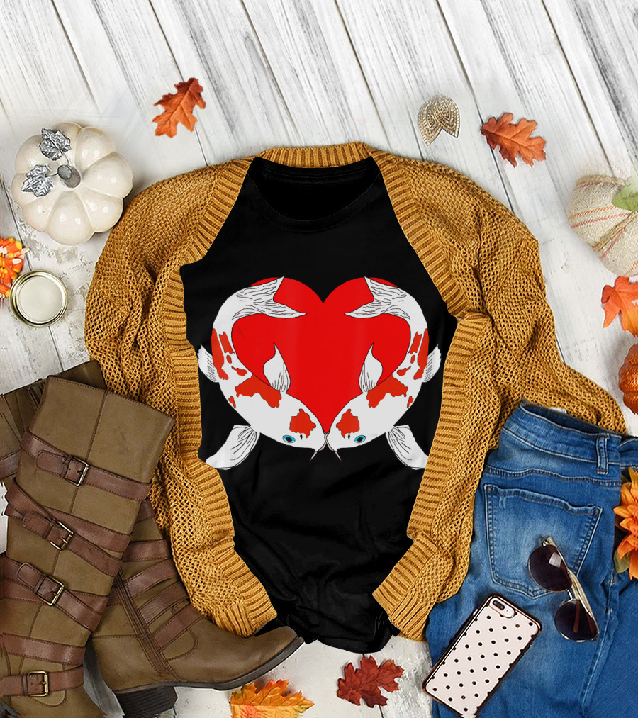 Koi Fish Heart Nishikigoi Showa Sanshoku T-Shirt