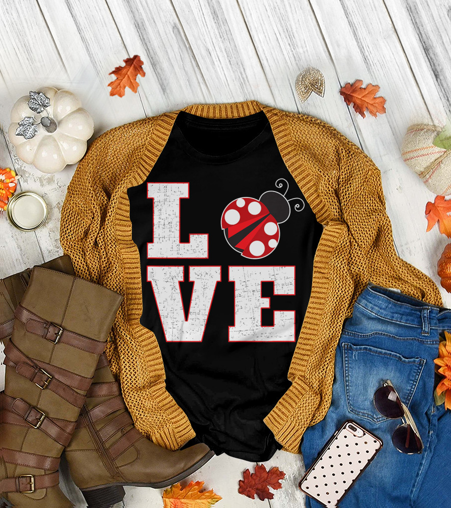 LOVE Ladybug Cute Funny Ladybugs T-Shirt