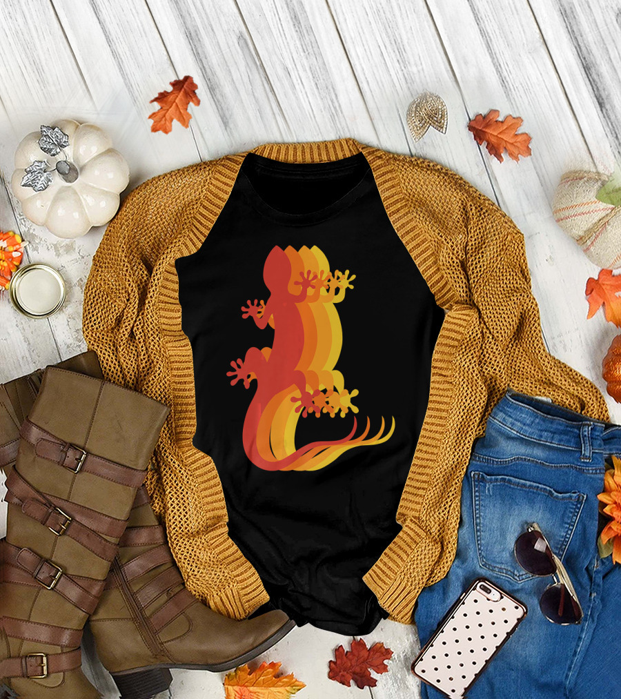 Retro Gecko Funny Gecko Hanging On Psychedelic Vibes T-Shirt