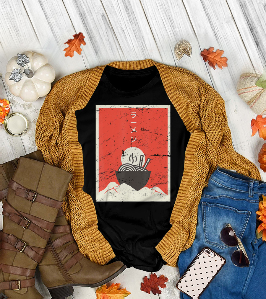 Vintage Japanese Ramen Anime Retro Style Kanji T-Shirt