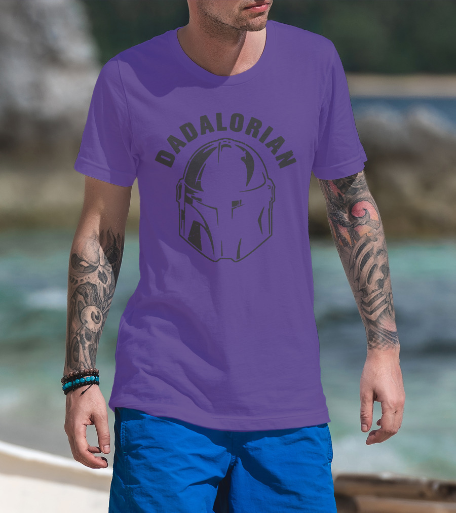 Dadalorian Funny Family Daddy Lover Father's Day Mandalorian Helmet T-Shirt