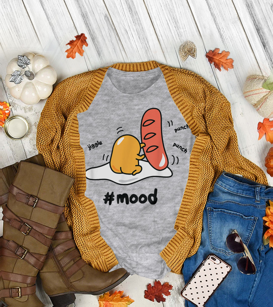Gudetama Jiggle Punch Punch Hot Dog #Mood T-Shirt