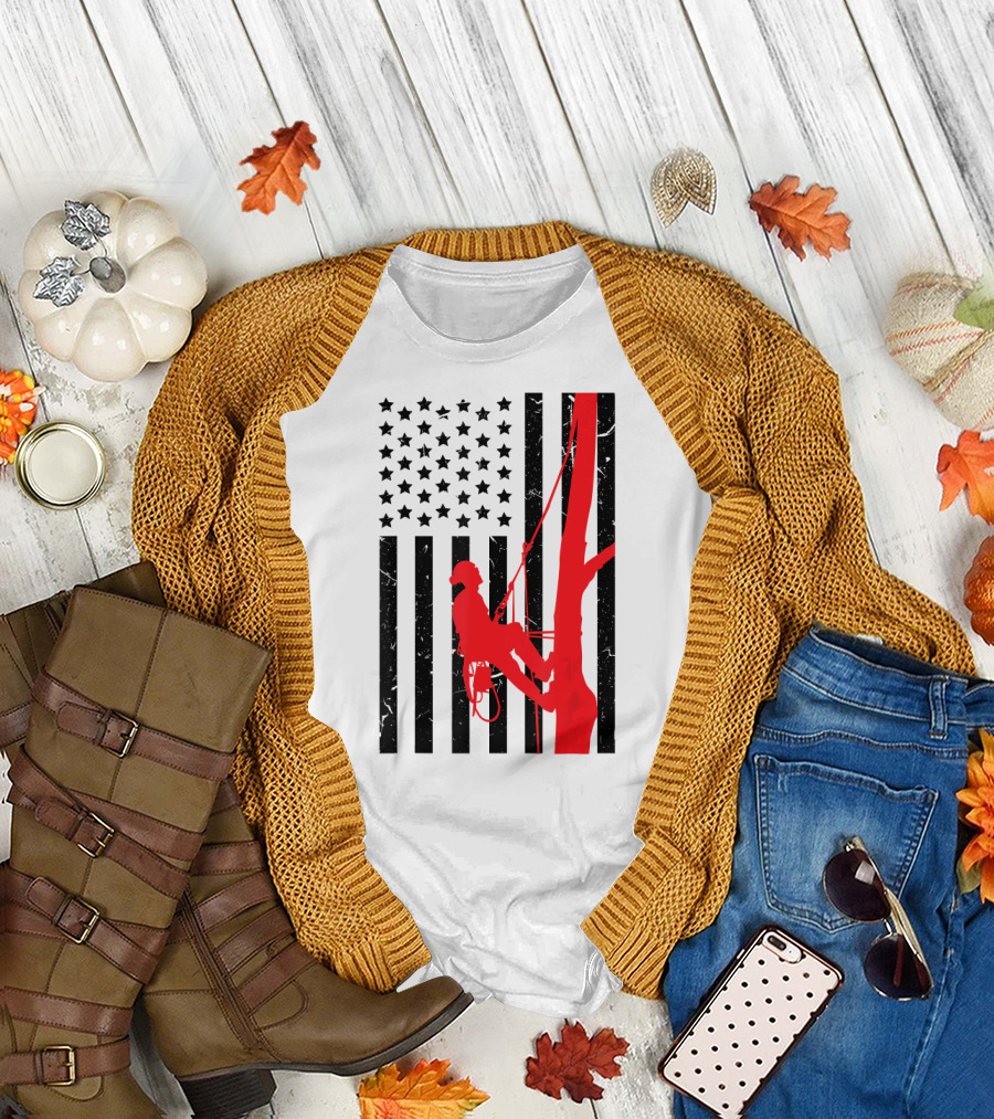 Arborist Patriotic Distressed American Flag Tree Climber T-Shirt
