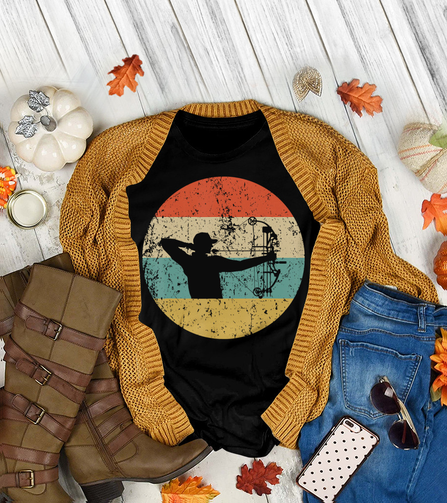 Bow Hunting Vintage Retro Archery Silhouette Circle T-Shirt