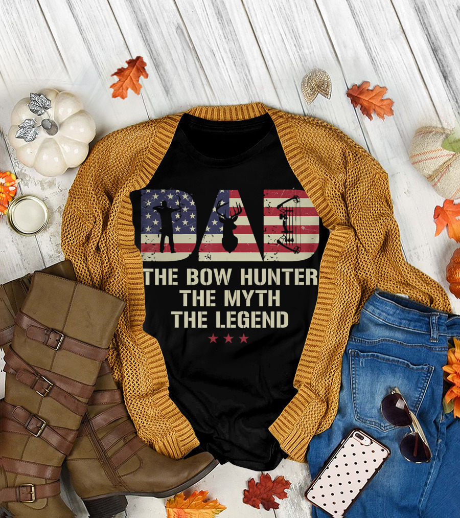Dad The Bow Hunter The Myth The Legend Deer Hunting Cool Bo T-Shirt