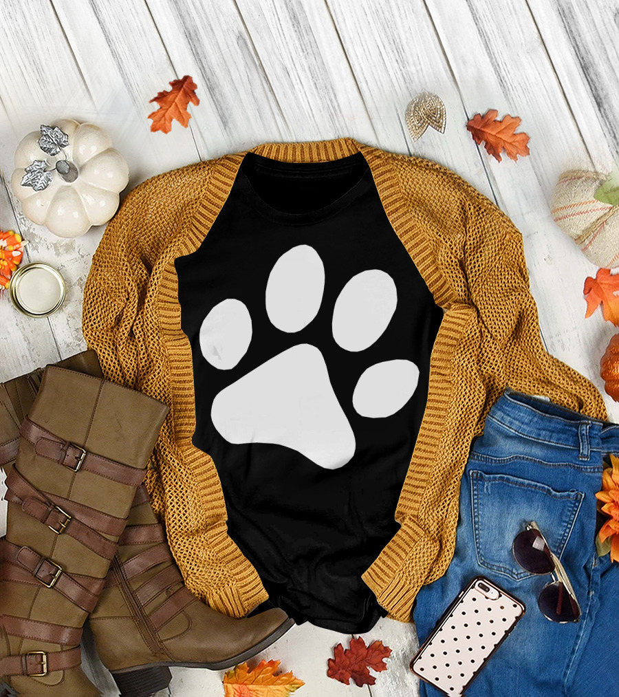 Dog Paw Print Themed Dog Print Dog Dog Paw T-Shirt