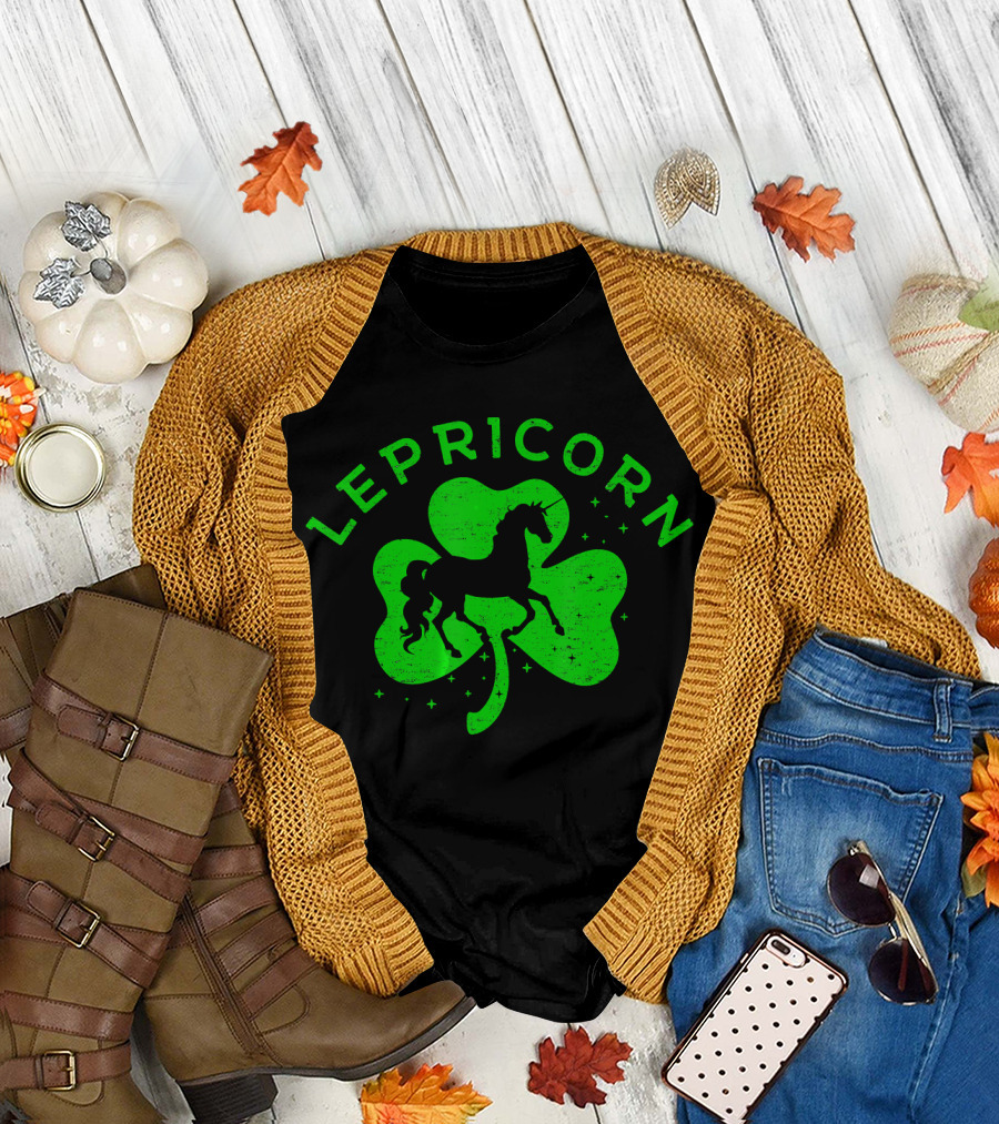 Funny Irish St Patricks Day Lepricorn Shamrock Unicorn T-Shirt