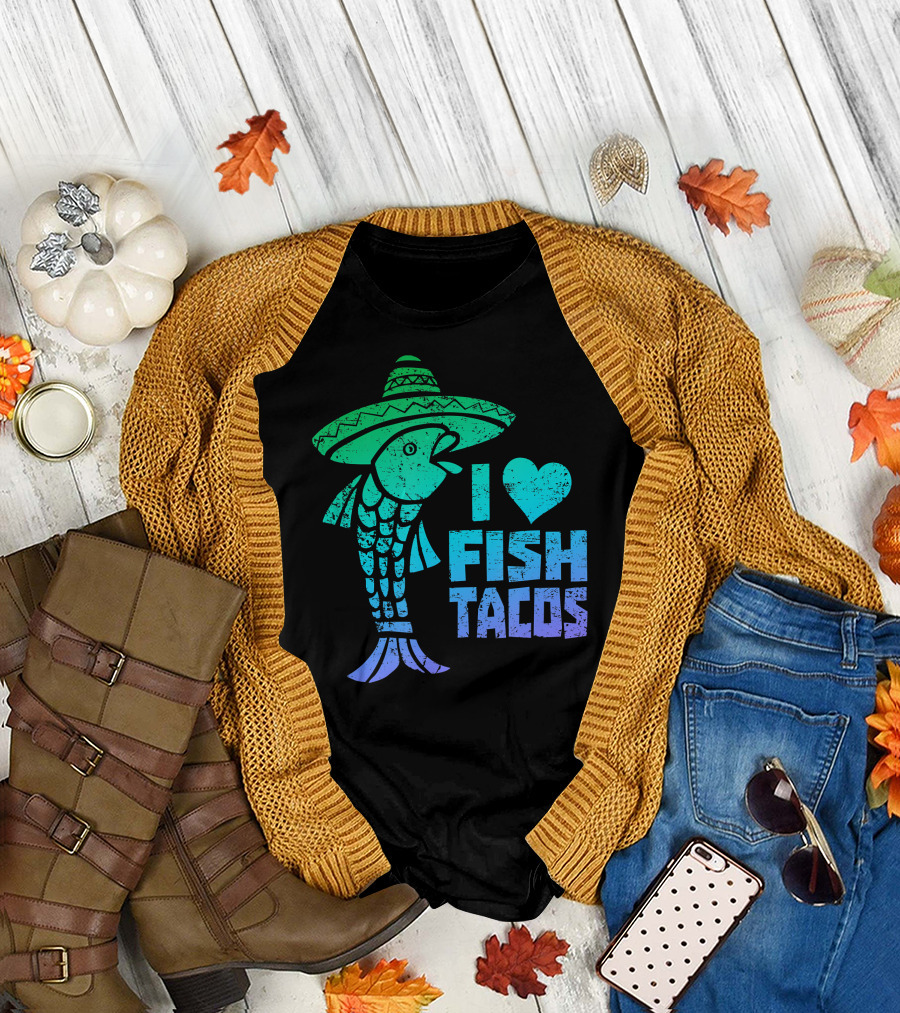 I Love Fish Tacos Funny Sombrero Fish T-Shirt