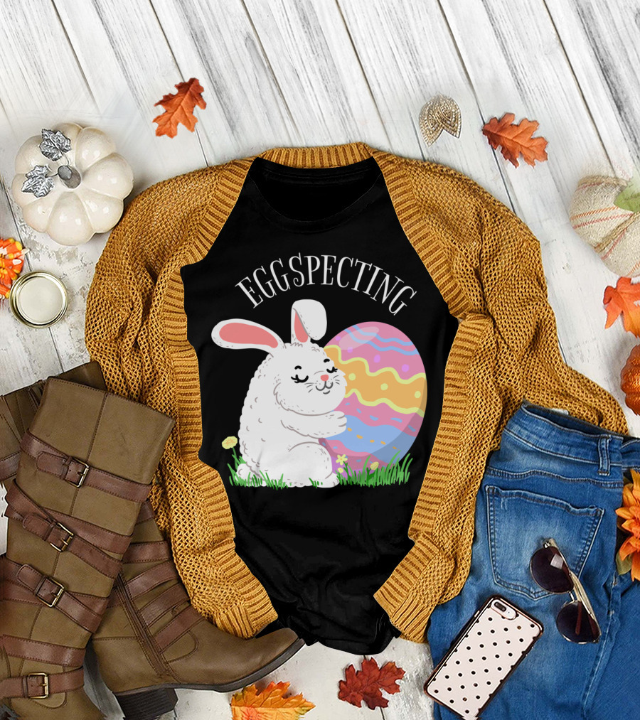 Eggspecting Easter Bunny Hugging Colorful Egg Pregnancy Announcement T-Shirt