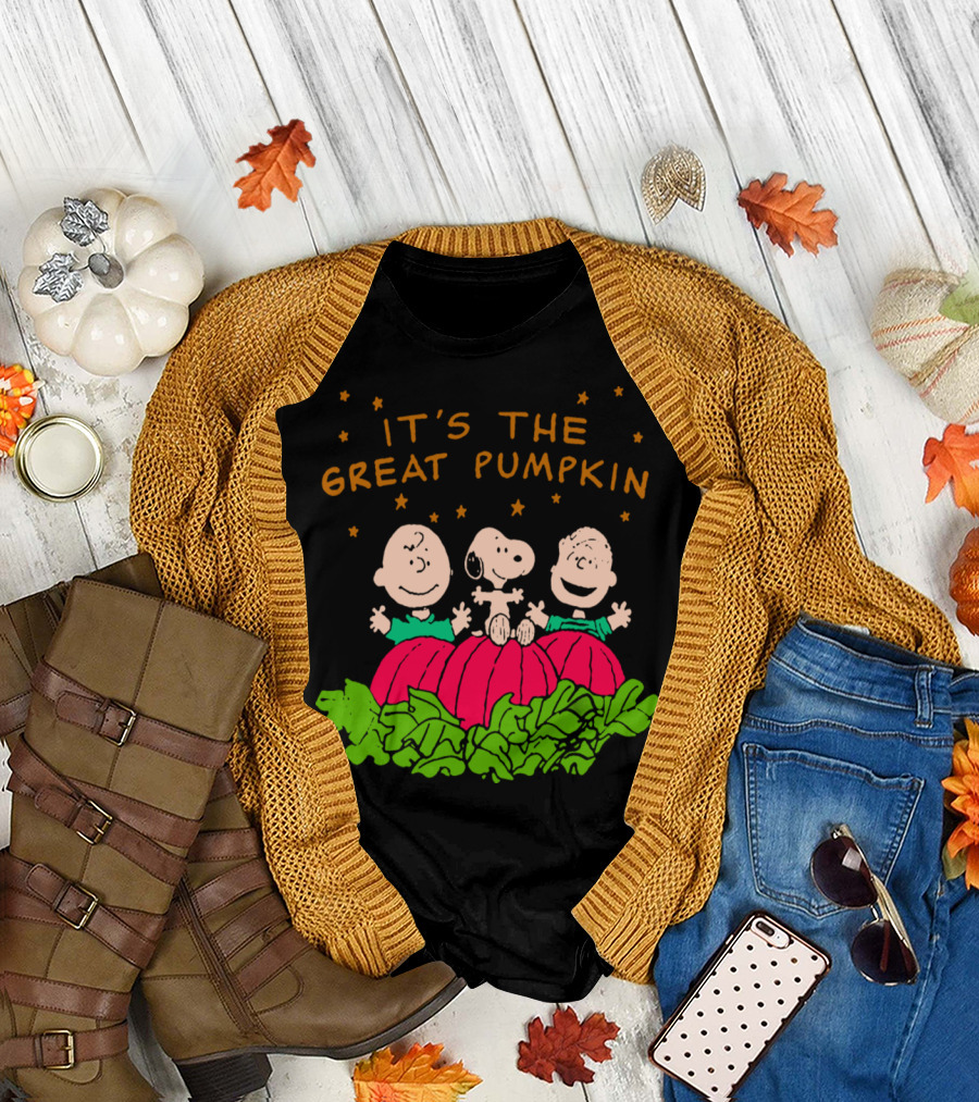 It's the Great Pumpkin with Snoopy and Friends T-Shirt