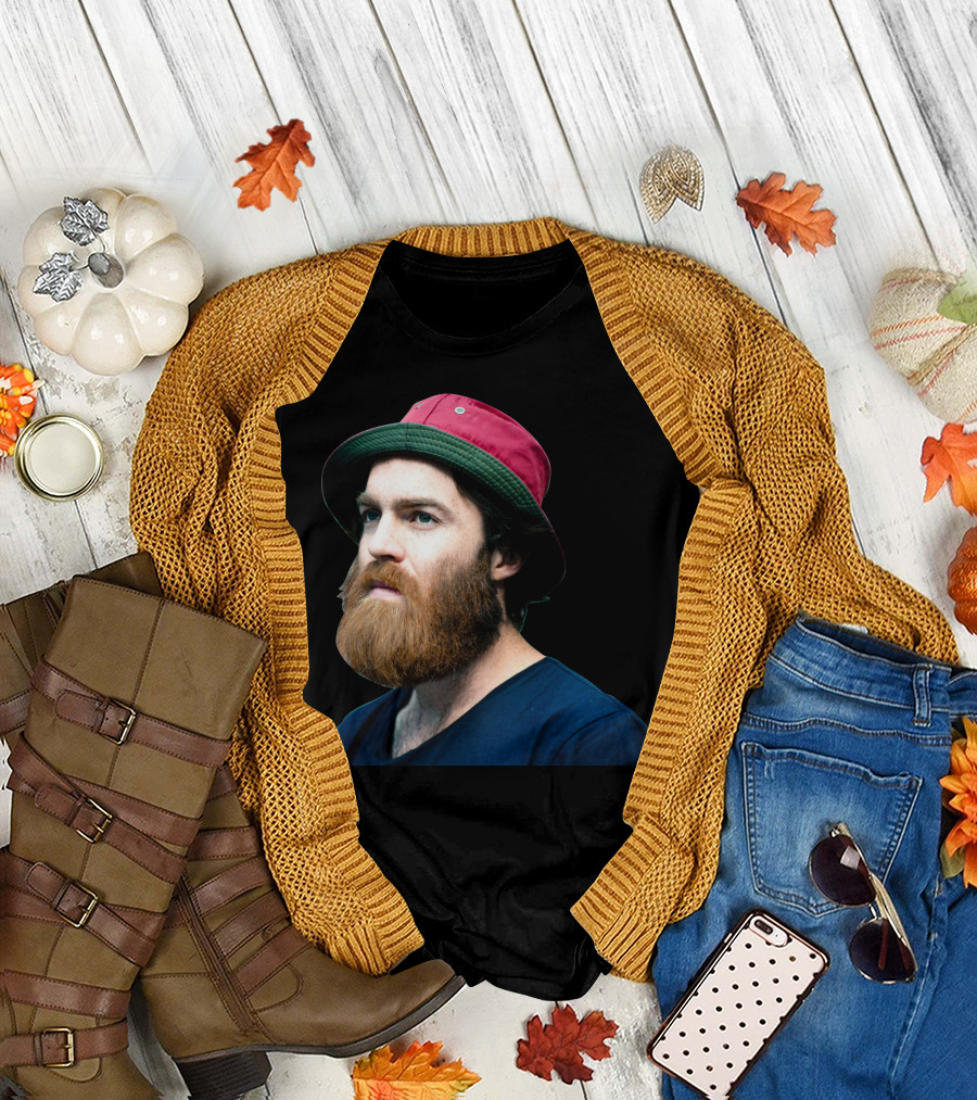 Chet Faker 2 Red and Green Bucket Hat Beard T-Shirt