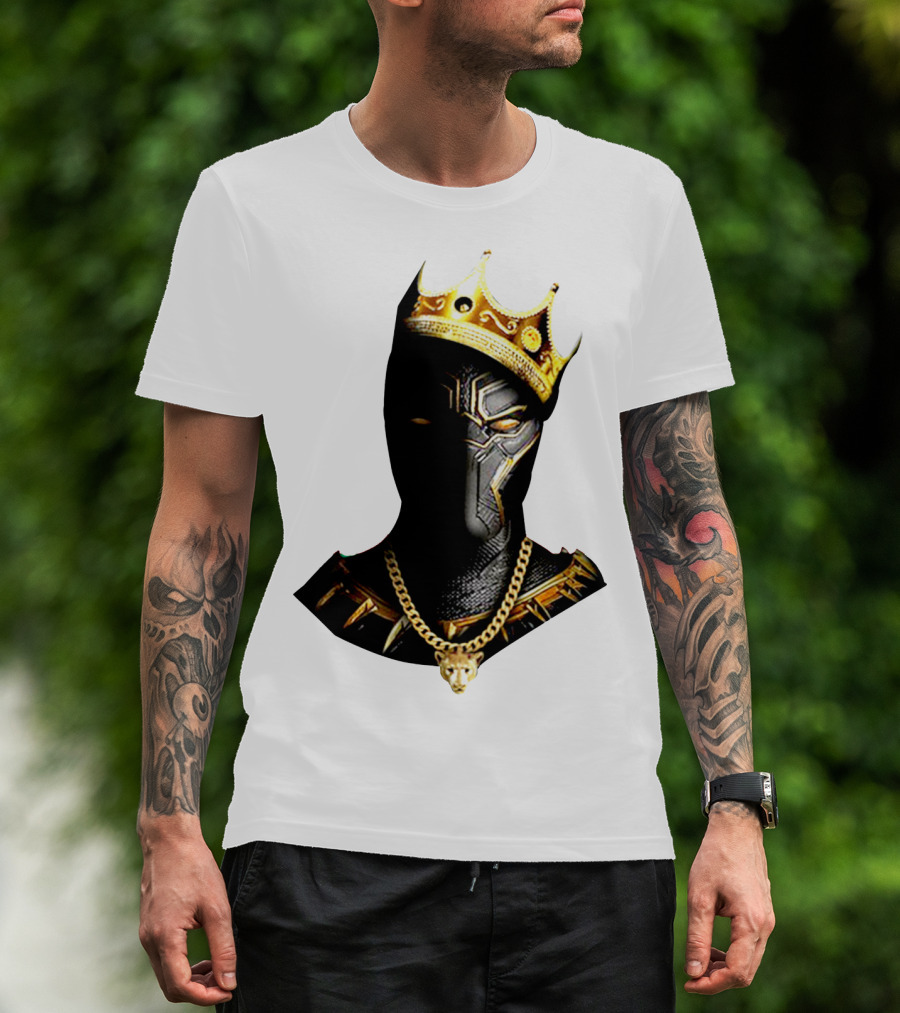 Black Panther King Crown Gold Chain Marvel Style T-Shirt