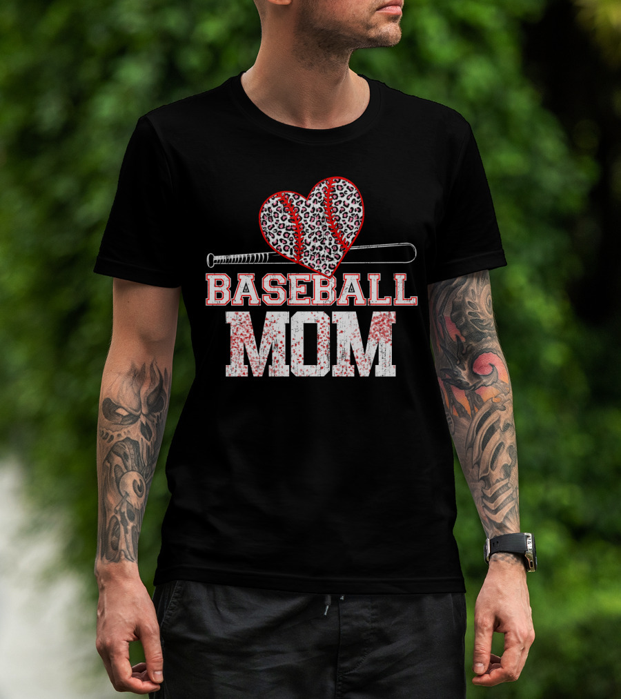 Baseball Mom Heart Leopard Print T-Shirt