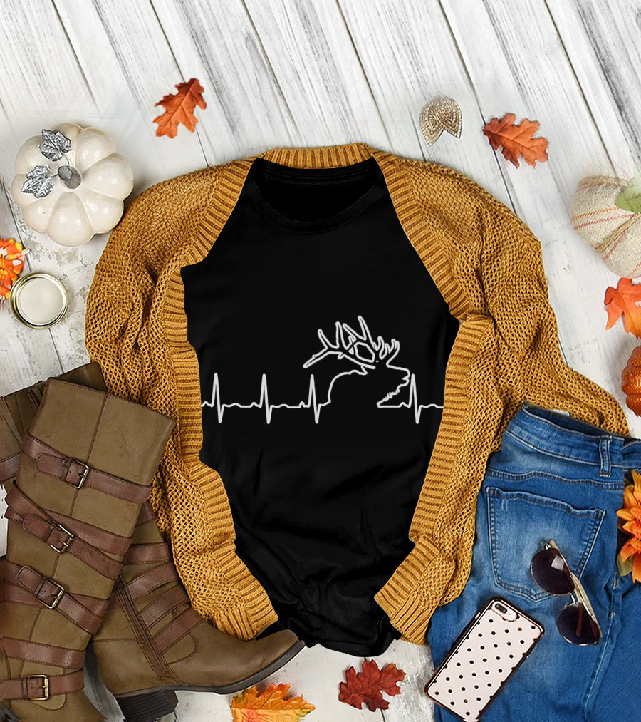 Bull Elk Antlers Heartbeat Line T-Shirt